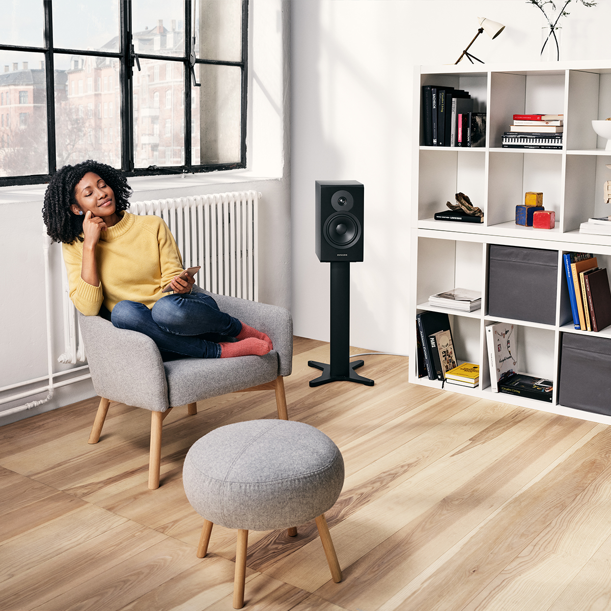 dynaudio stand20 ペア ブラック Dynaudio Stand 20 Speaker Stands - Aluminum Pair – Safe and Sound HQ